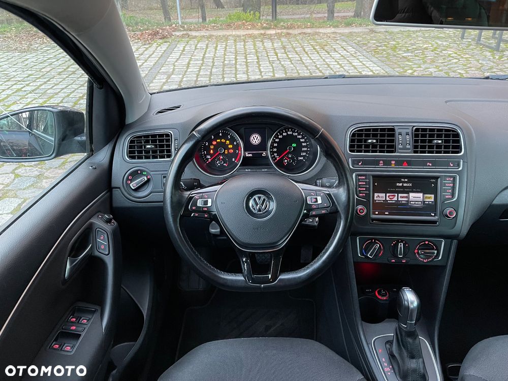 Volkswagen Polo 1.2 TSI DSG Comfortline - 6