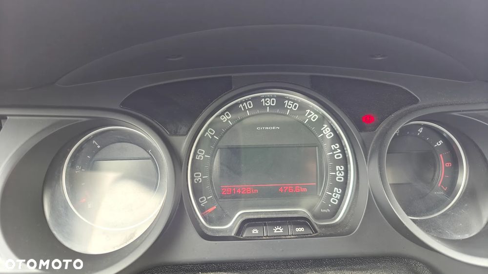 Citroën C5 2.0 16V Confort - 12