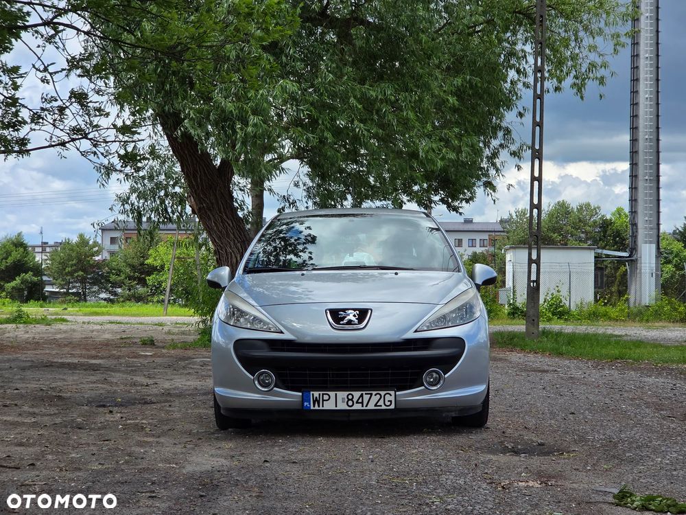 Peugeot 207 1.4 16V Trendy - 9