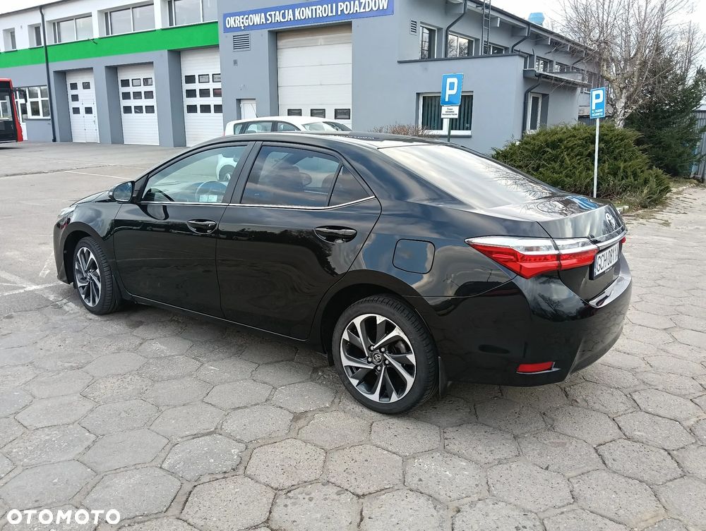 Toyota Corolla 1.6 Executive - 3