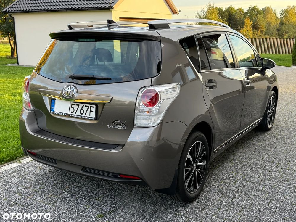 Toyota Verso - 33