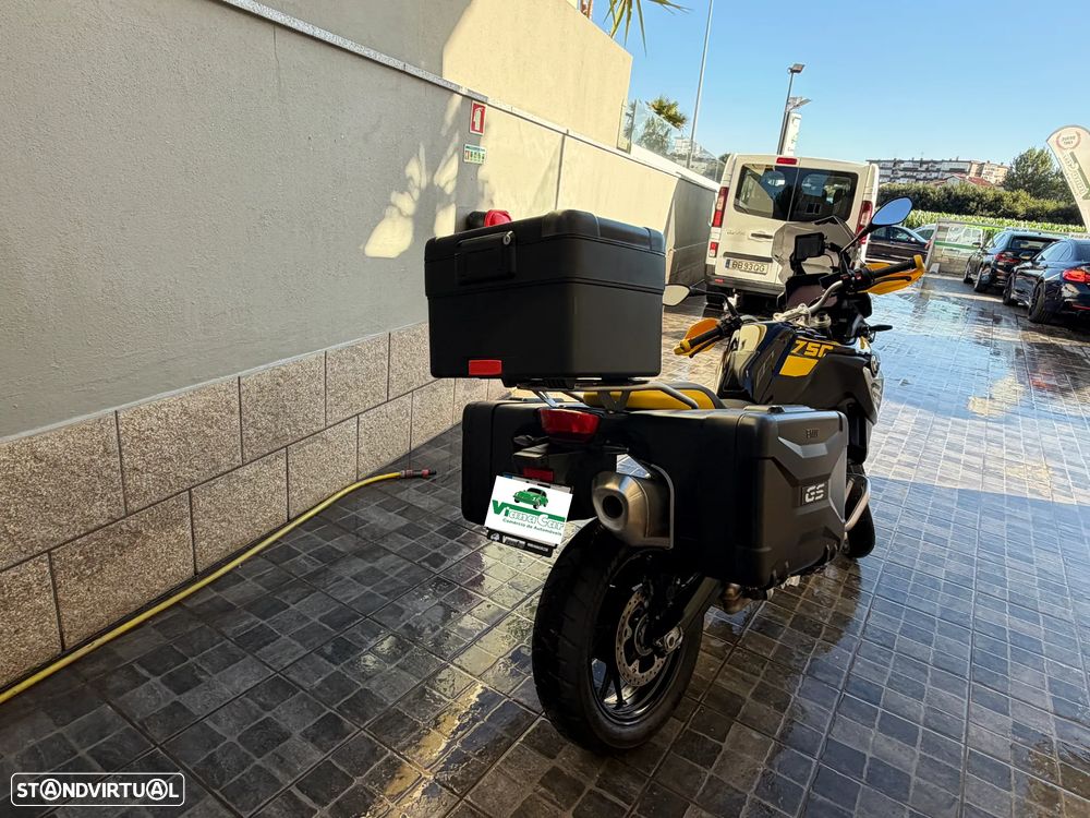 BMW F 750 GS 40anos Rebaixada - 7