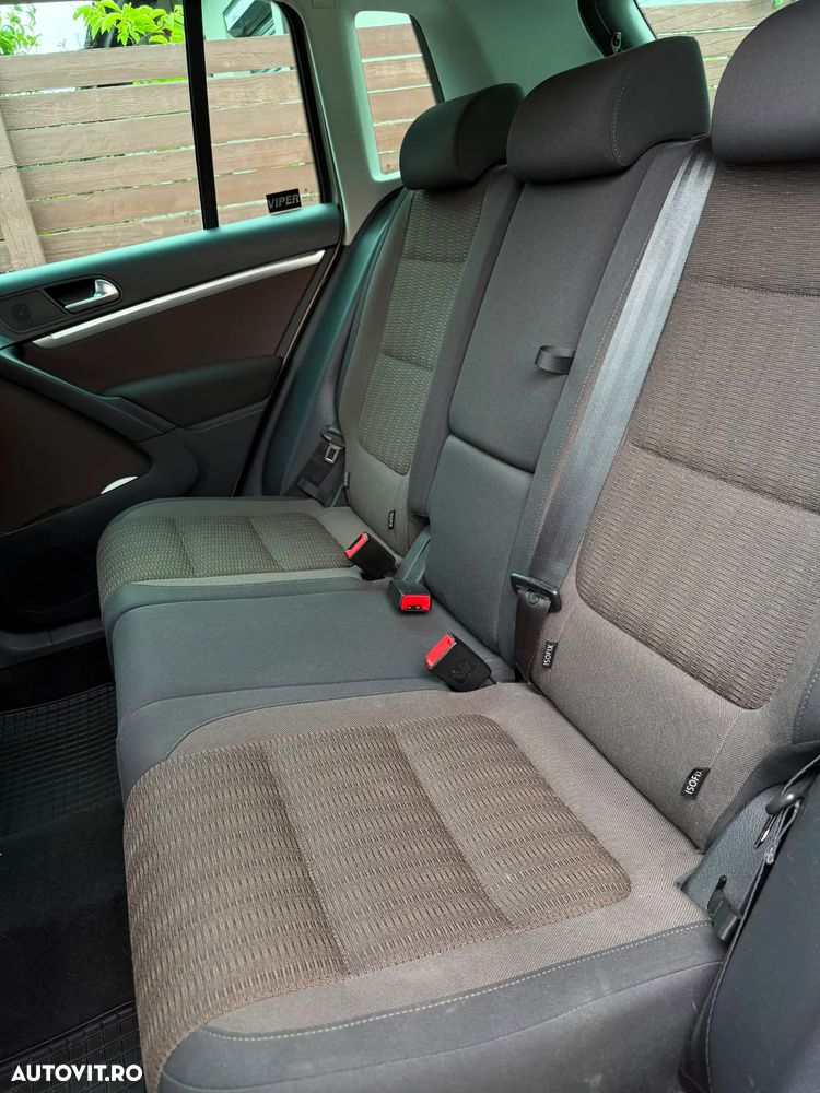 Volkswagen Tiguan 2.0 TDI 4Motion BMT Sport & Style - 33