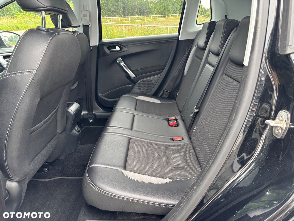 Peugeot 2008 1.6 BlueHDi Allure - 8