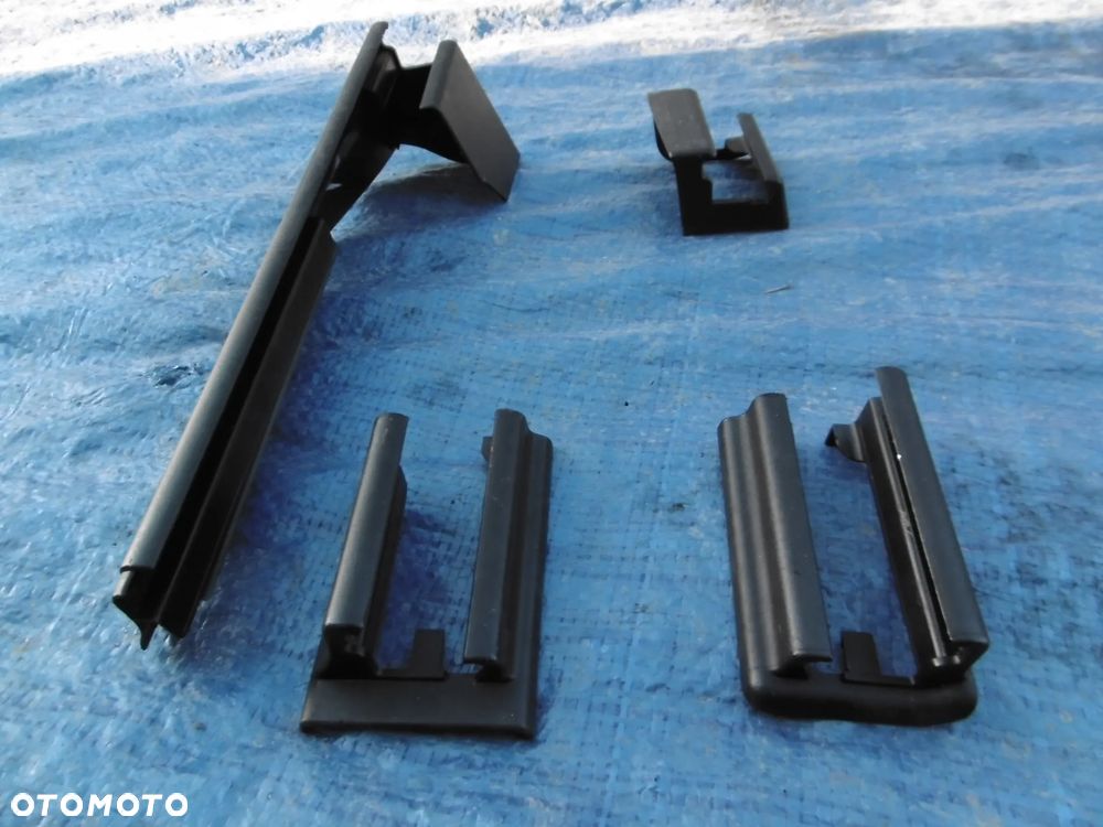 OSŁONA ZAŚLEPKA SZYNY PROWADNICY PODŁOGI FOTELA LEWY PRZÓD KOMPLET A2519191920 A2519190120 A2519190720 A2519190320 MERCEDES W251 - 3