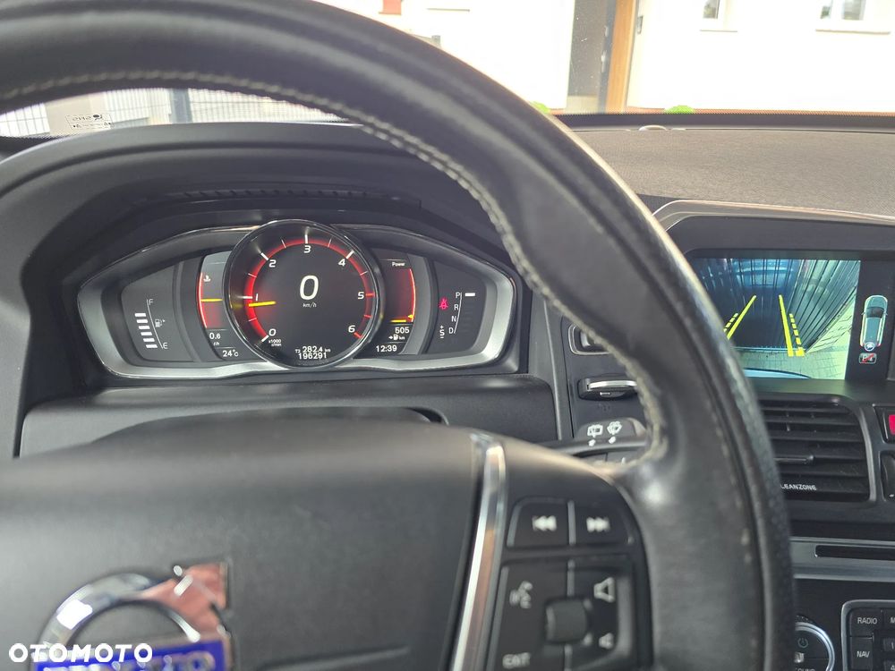 Volvo XC 60 D4 Drive-E R-Design Kinetic - 10