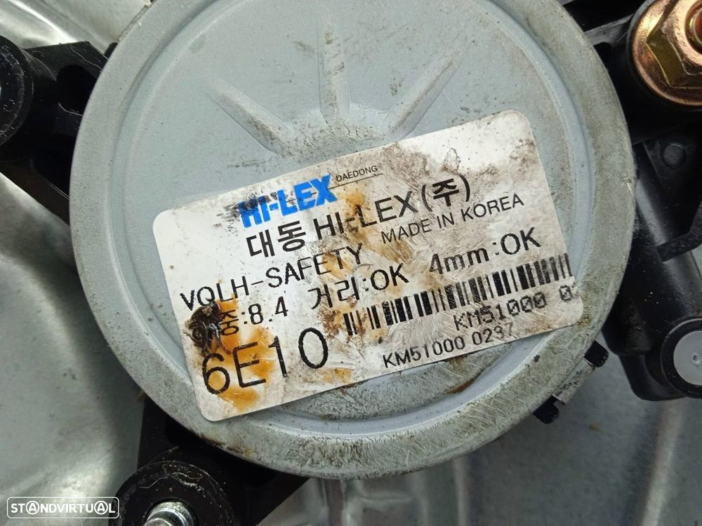 ELEVADOR DE VIDRO FRONTAL ESQUERDO KIA CARNIVAL / GRAND CARNIVAL III 2006 - 2