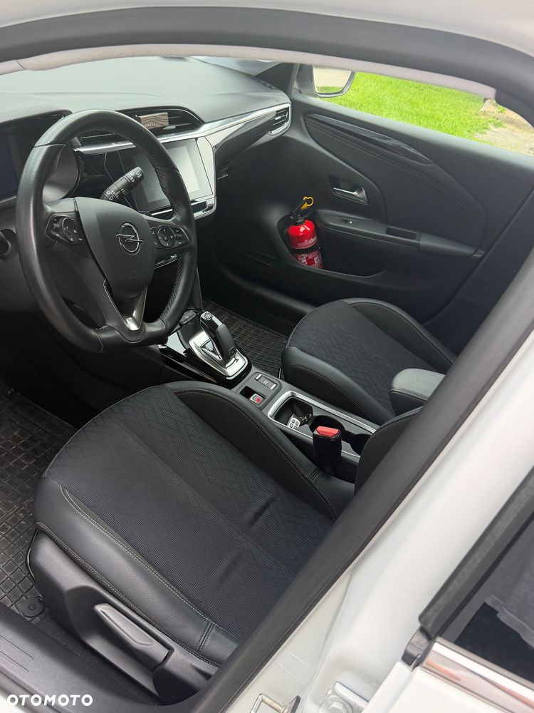 Opel Corsa 1.2 Elegance S&S - 8