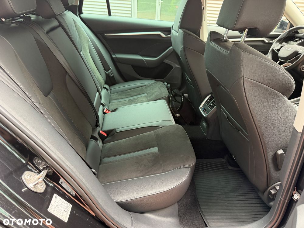 Skoda Octavia ver-1-5-tsi-mhev-business-dsg - 23