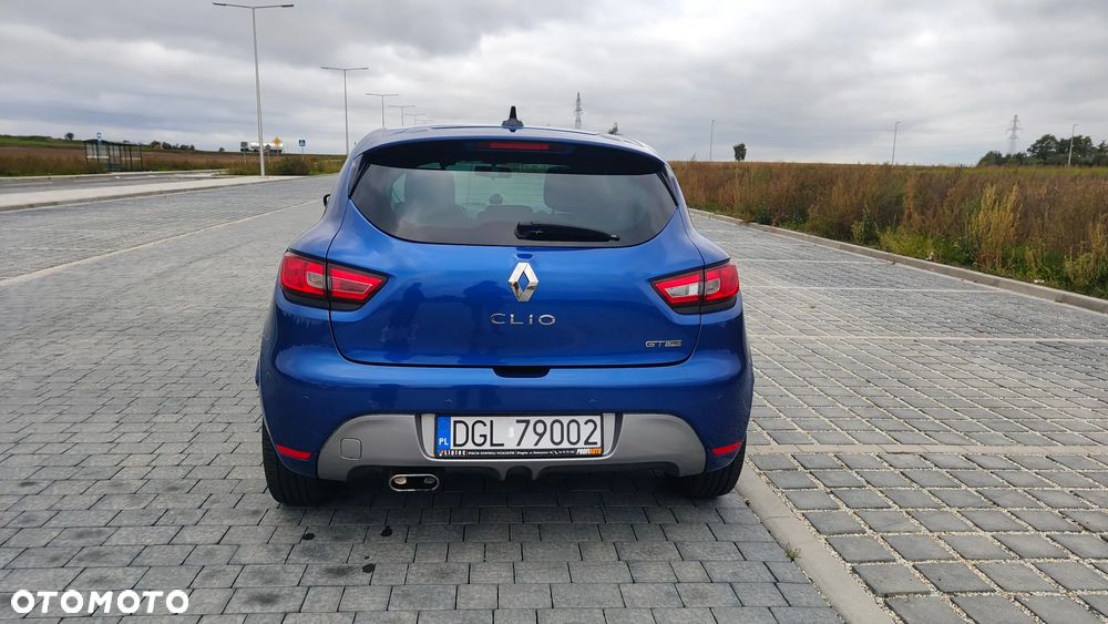 Renault Clio - 5