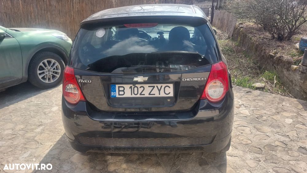 Chevrolet Aveo - 2