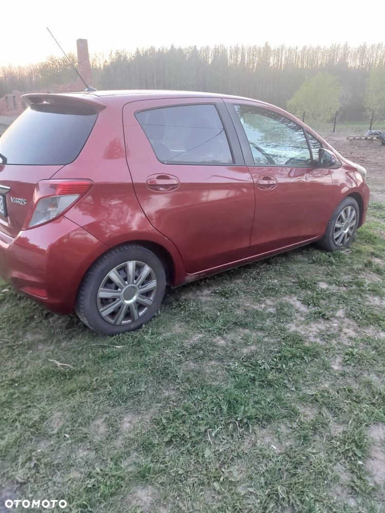 Toyota Yaris 1.33 Luna - 6