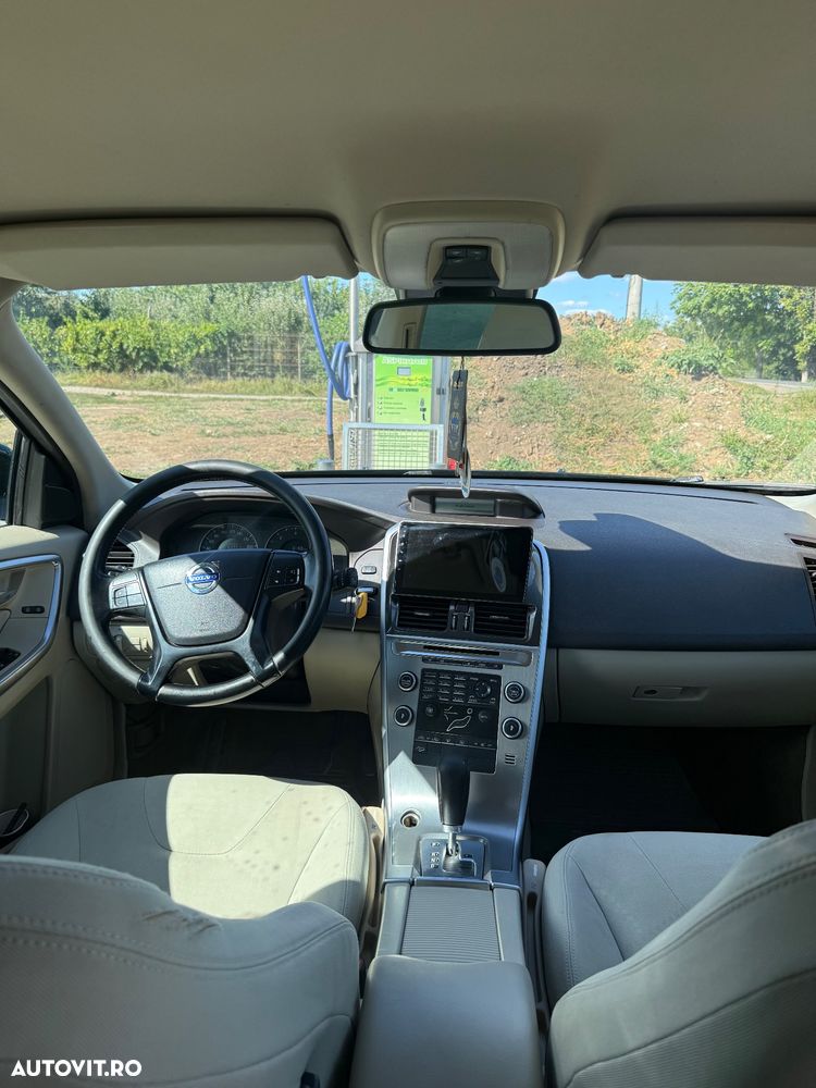 Volvo XC 60 2.4D AWD Base - 3
