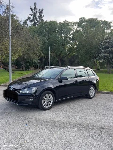 VW Golf Variant 1.6 TDi Confortline - 4