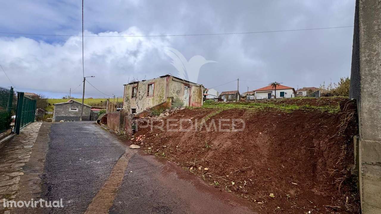 Moradia T3 em Ruína - Ponta do Pargo . Calheta - Ilha da Madeira - Grande imagem: 5/22