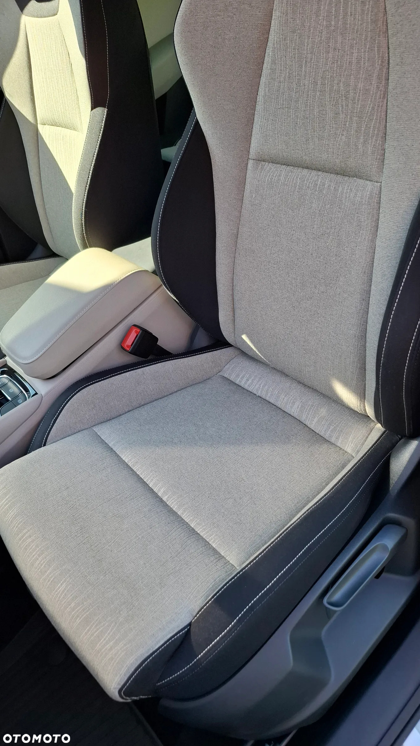 Skoda Karoq 1.5 TSI ACT 4x2 Style DSG - 5