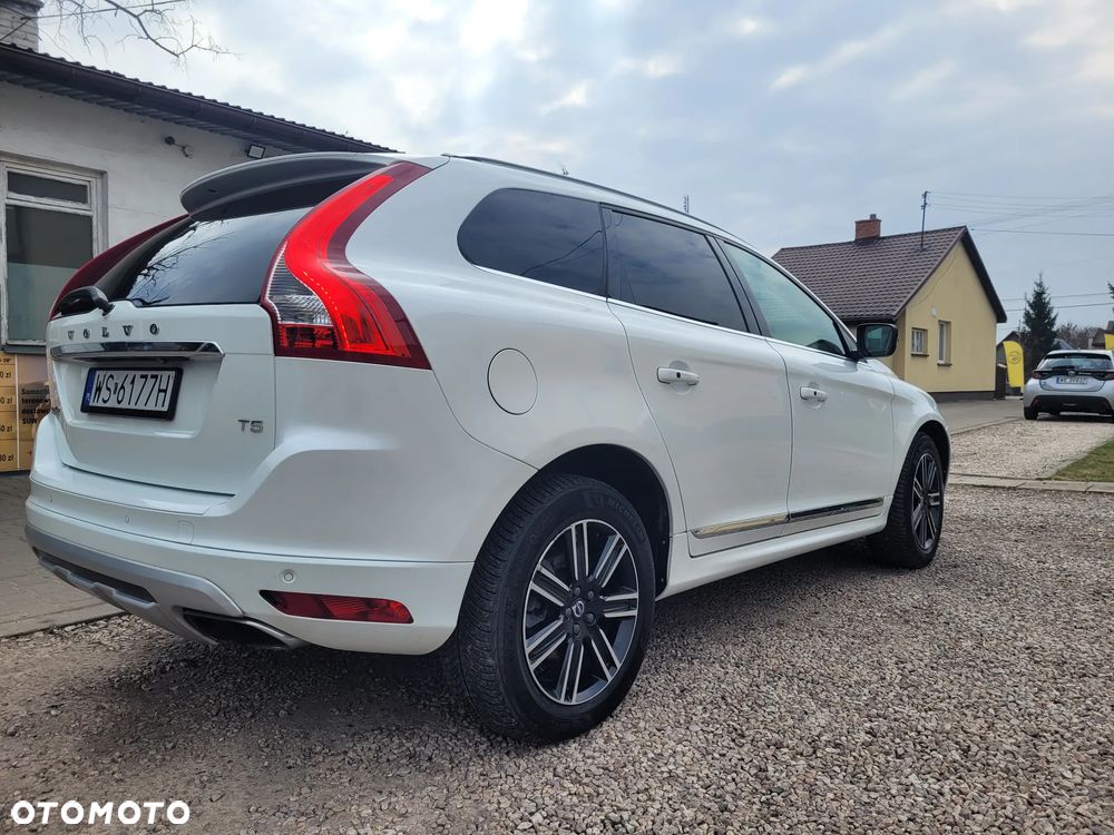 Volvo XC 60 T5 Geartronic Kinetic - 16