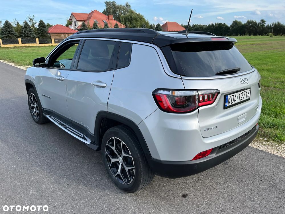 Jeep Compass - 8