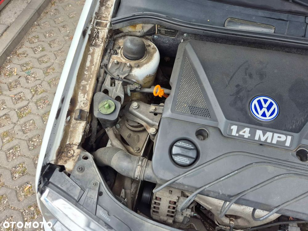 Volkswagen Polo 1.4 Comfortline - 15