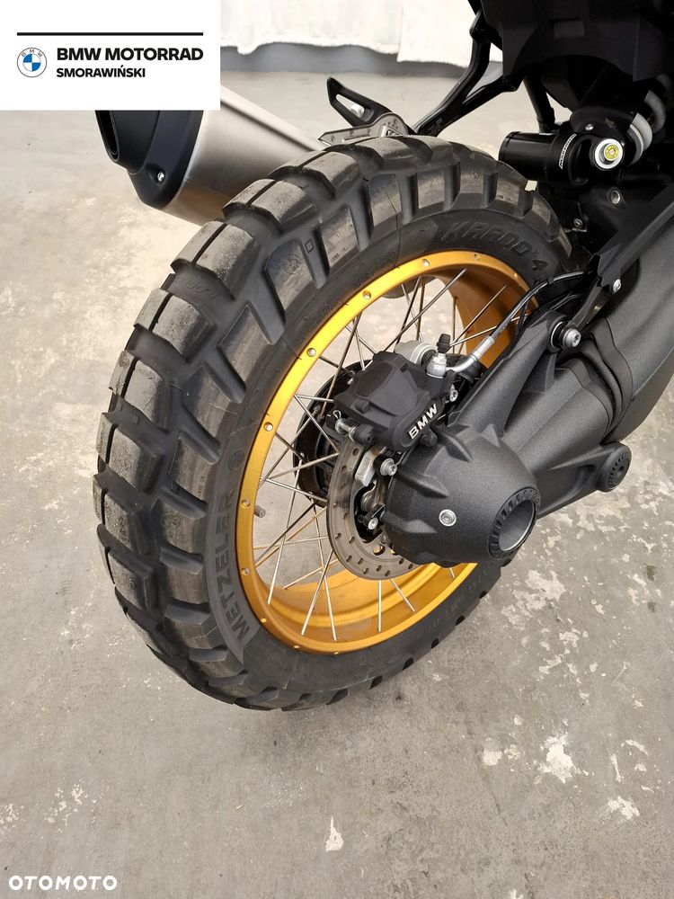 BMW R - 19