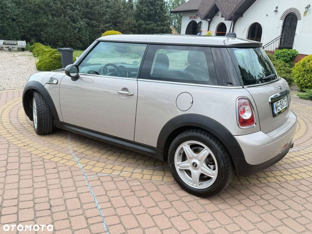 MINI ONE - 5