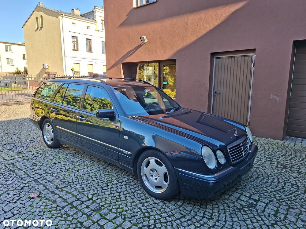 Mercedes-Benz Klasa E