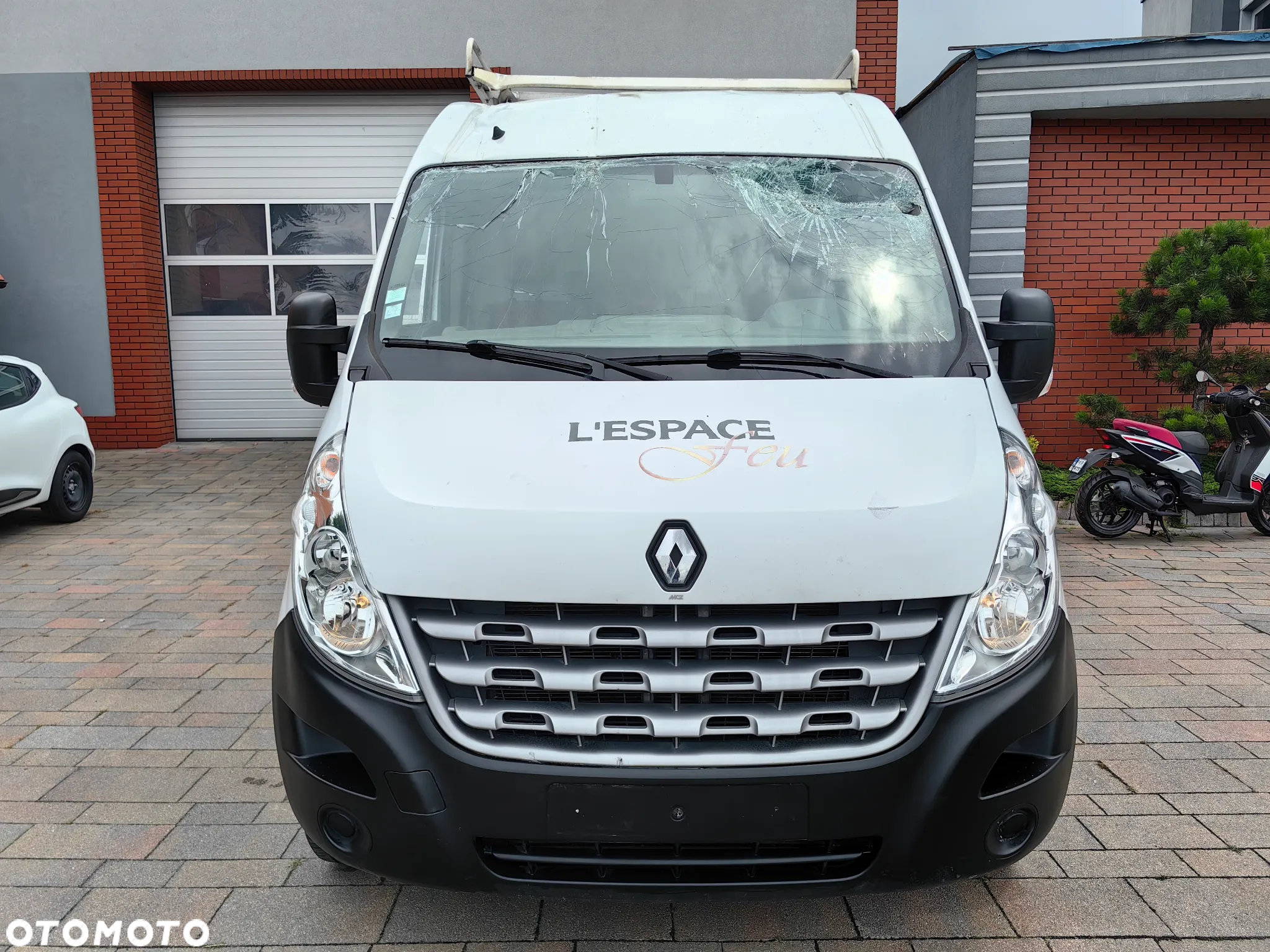 Renault Master - 3