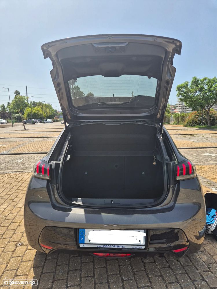 Peugeot 208 1.2 PureTech Allure Pack EAT8 - 11