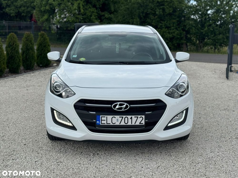 Hyundai i30 1.6 CRDI Intro Edition - 13
