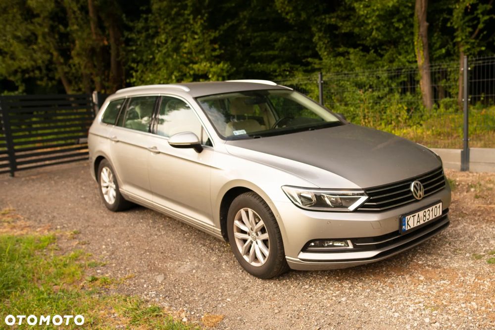 Volkswagen Passat 1.6 TDI BMT Comfortline - 4