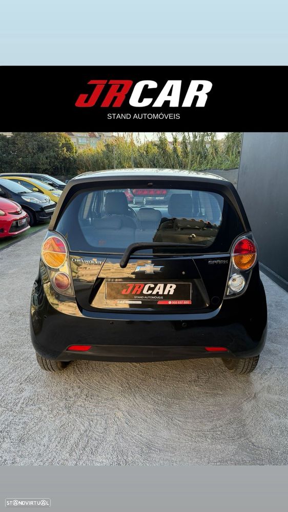 Chevrolet Spark 1.0 + - 4