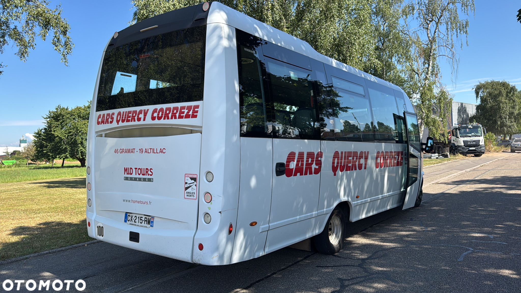 Iveco Wing/ 33 miejsca /mała klima  /Cena:178000 zł netto - 3