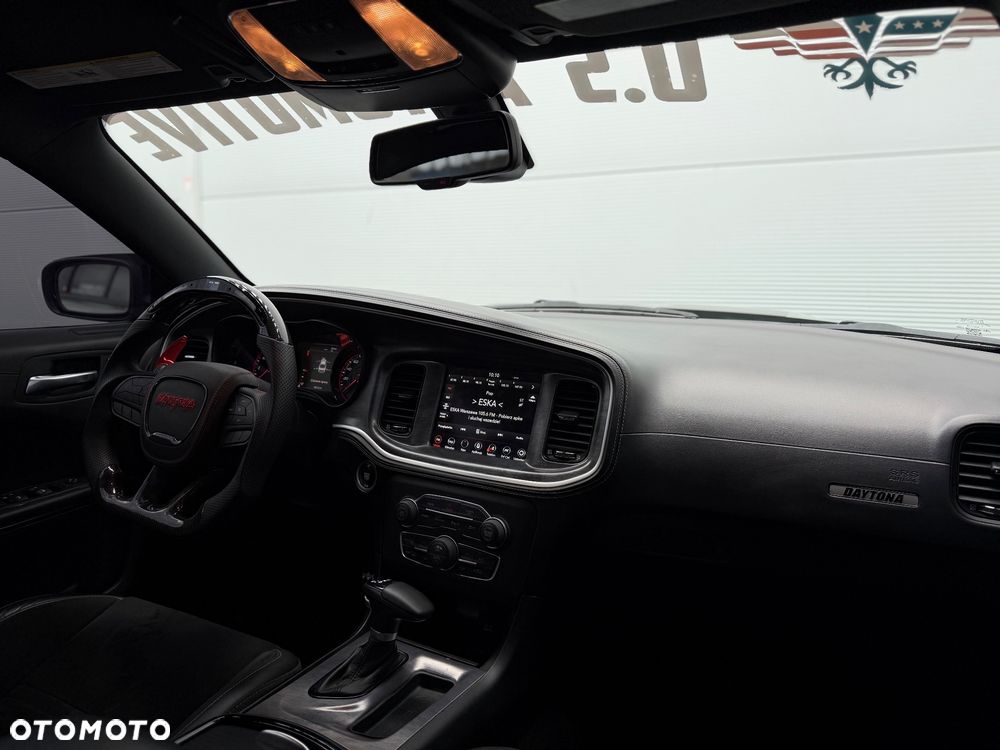 Dodge Charger 5.7 R/T Daytona - 25