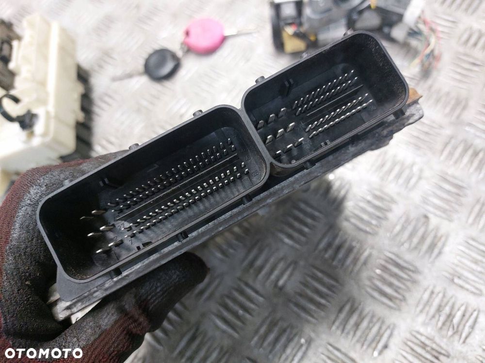 ZESTAW STARTOWY MITSUBISHI COLT VI 1.5 DID PMN902329 A6391501079 MR955230 - 3