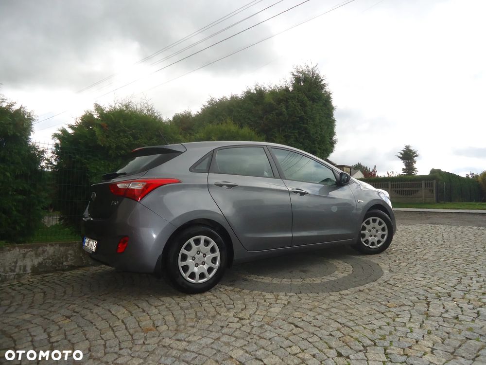 Hyundai i30 1.6 GDI Comfort - 8