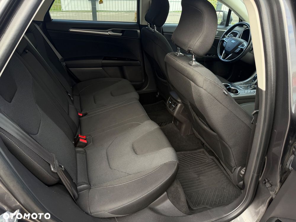 Ford Mondeo 2.0 TDCi Titanium PowerShift - 33