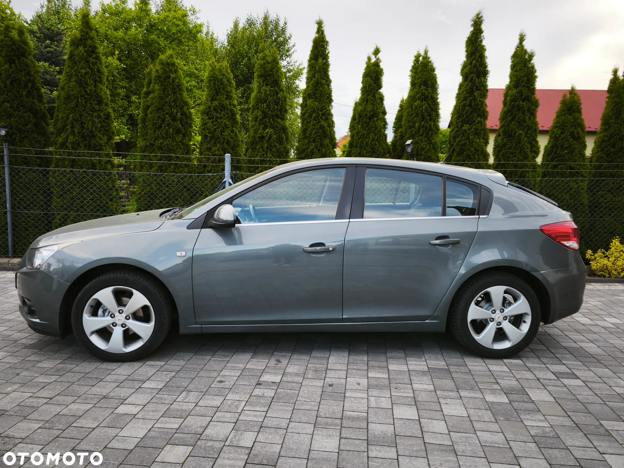 Chevrolet Cruze 1.8 LTZ+ - 4