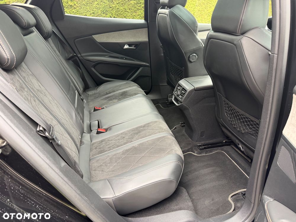 Peugeot 3008 2.0 BlueHDi GT S&S EAT8 - 29