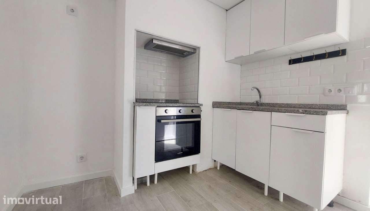 Venda de moradia V3 térrea remodelada, Vila de Punhe, Viana do Castel - Grande imagem: 5/18