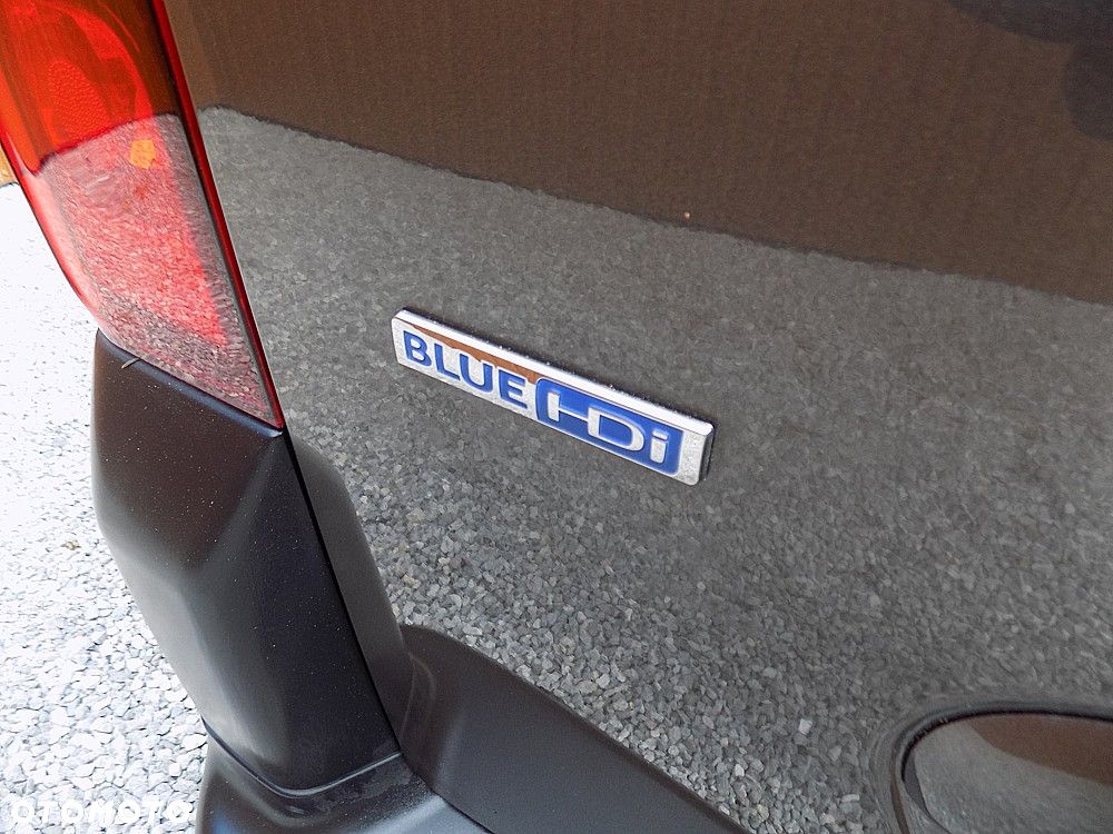 Peugeot Partner 1.6 BlueHDi Outdoor - 24