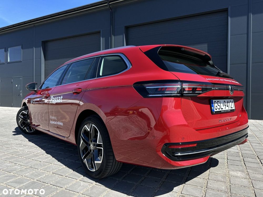 Volkswagen Passat - 36