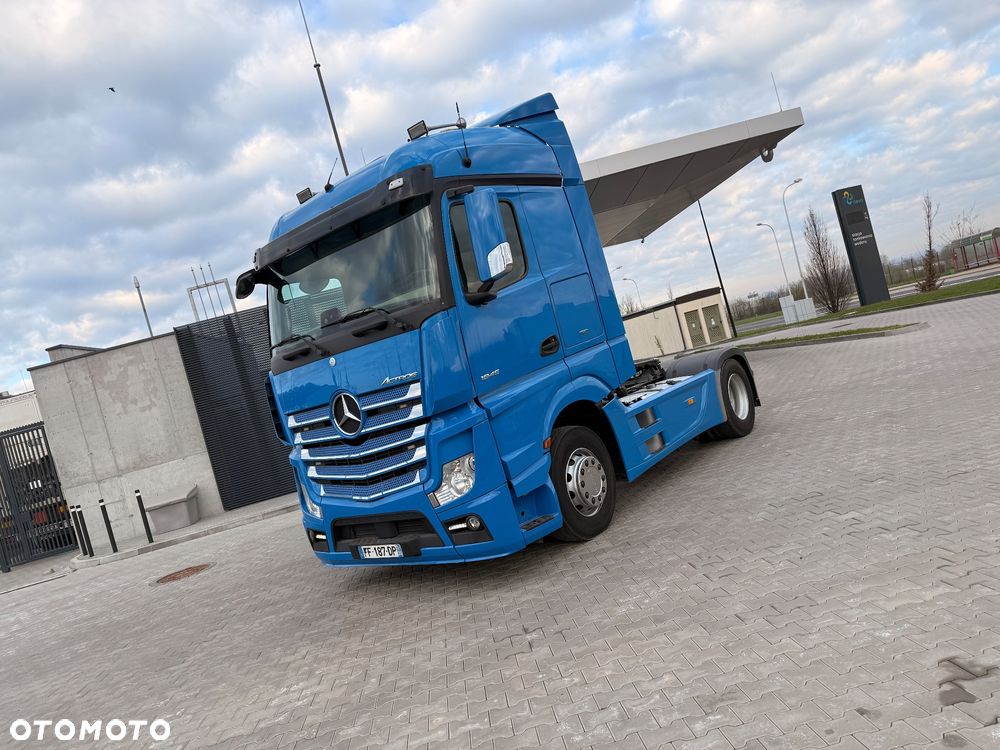 Mercedes-Benz ACTROS MP4 450/ sprowadzony/bez retardera/Euro6/Lodowka/2 zbiornika//Standart/2Lozka - 13