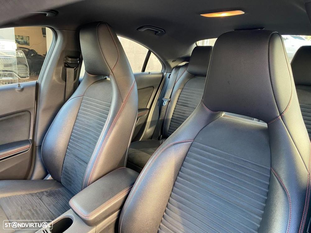 Mercedes-Benz CLA 220 (CDI) d 7G-DCT AMG Line - 32