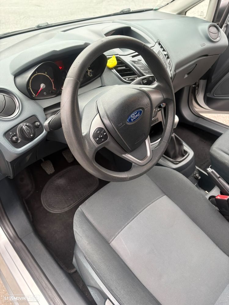 Ford Fiesta 1.4 TDCI - 6
