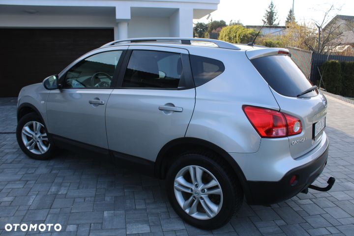 Nissan Qashqai 2.0 4x4 Tekna - 37