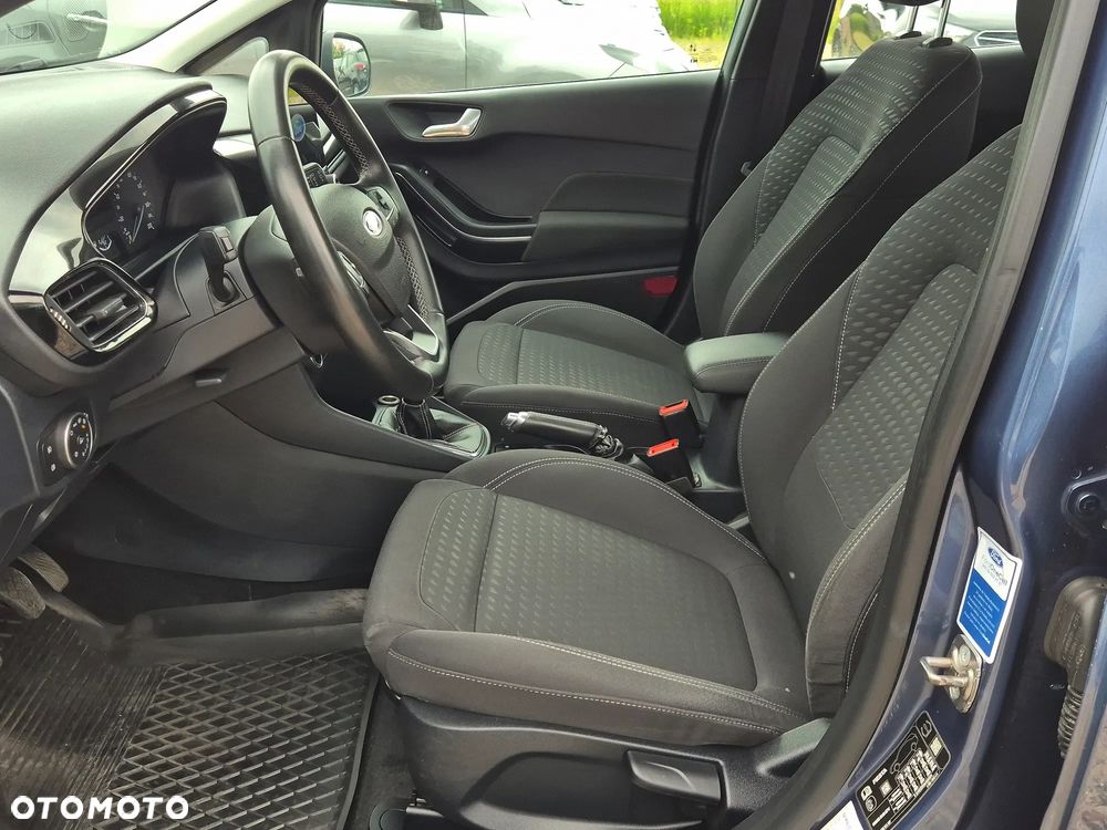 Ford Fiesta - 16