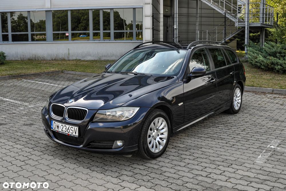 BMW Seria 3 - 1