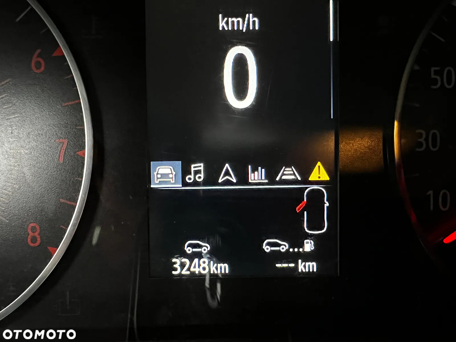 Renault Clio TCe 90 X-tronic INTENS - 9