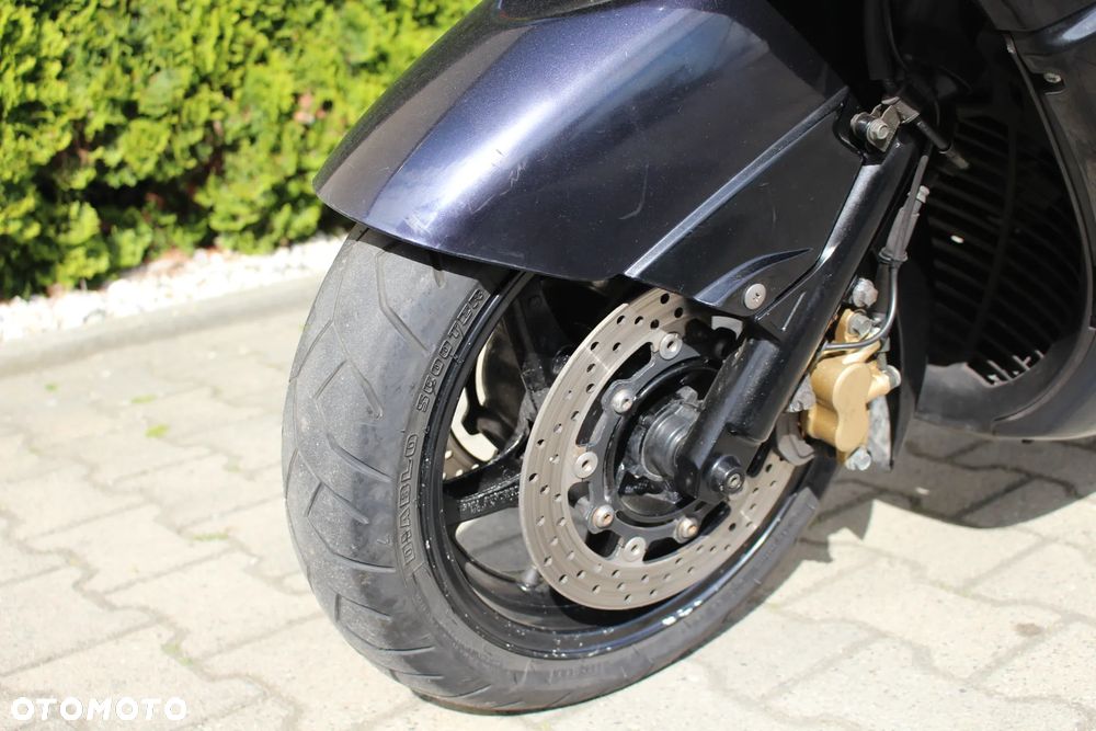 Yamaha Tmax - 13