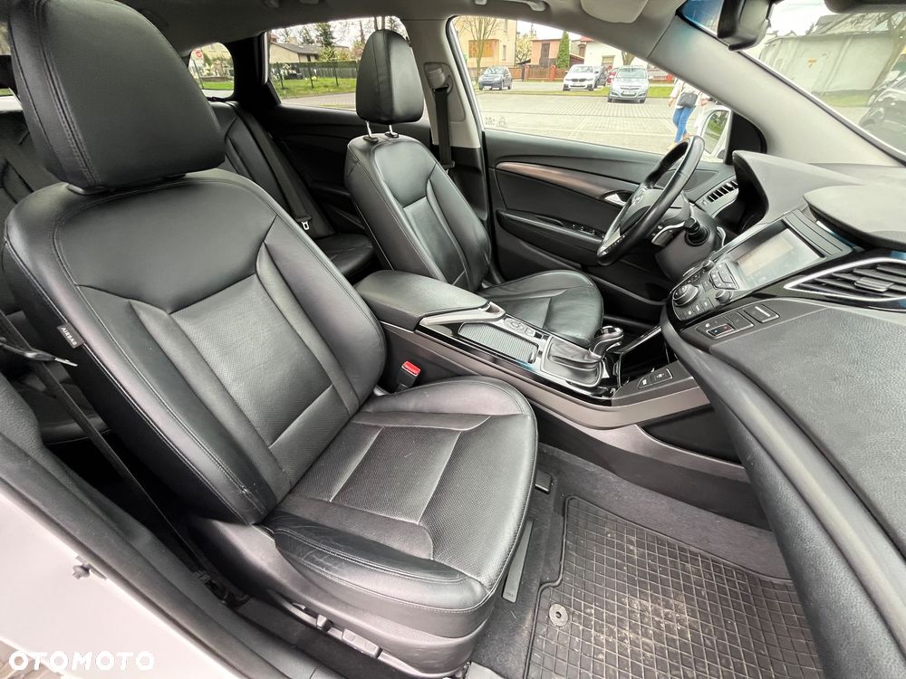 Hyundai i40 1.7 CRDi Comfort + - 20